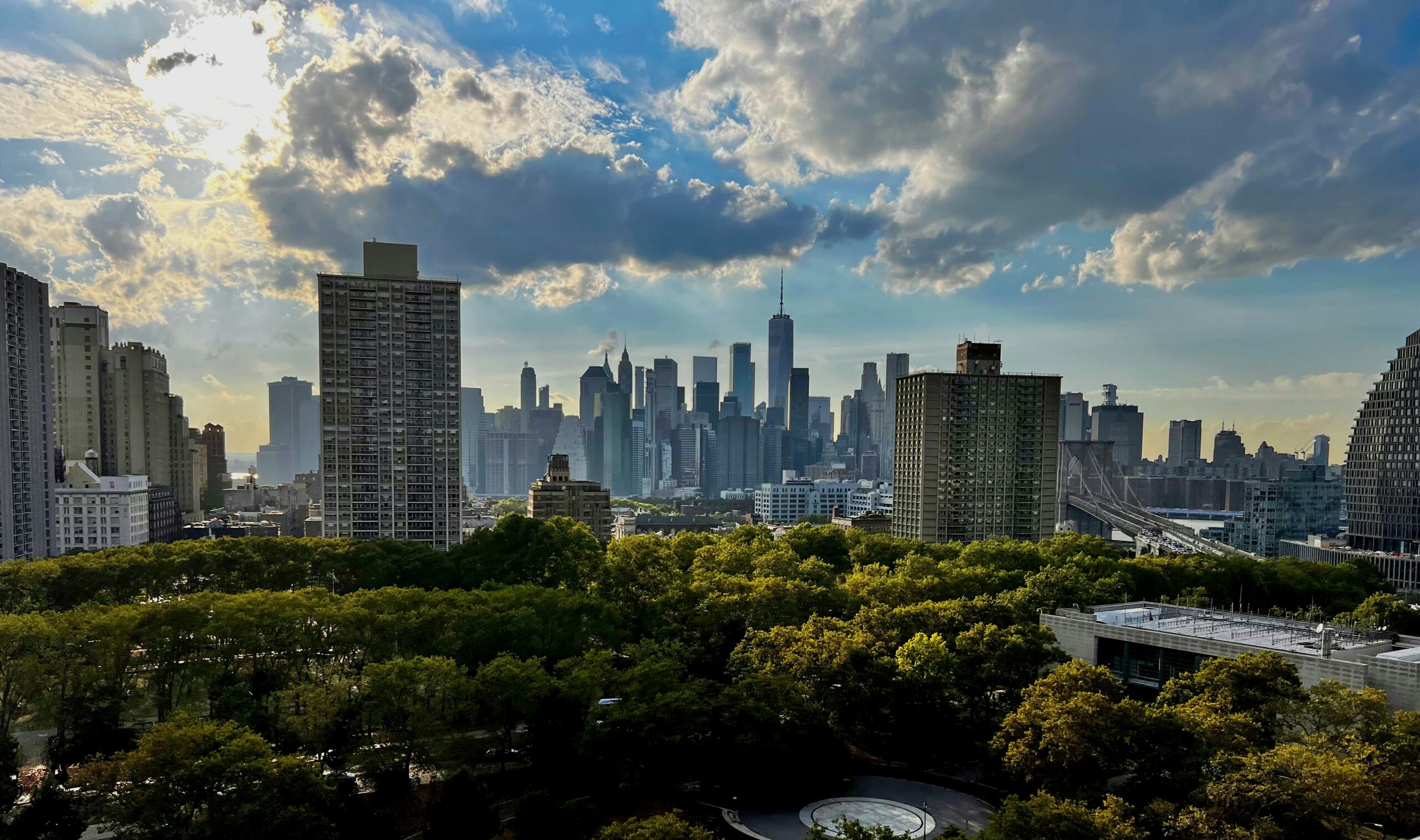 The Holistic Portfolio: How AI Advisors in 2026 Are Merging Your Finances and Health for Optimal Wealth